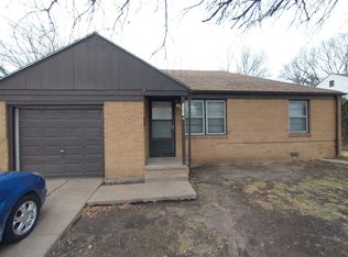 1742 N Fountain St, Wichita, KS 67208