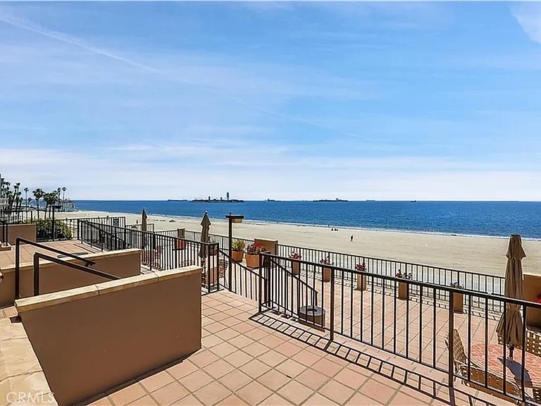 1750 E Ocean Blvd #101 — Photo 26