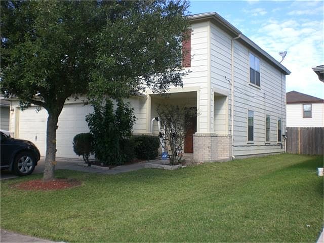 2nd image of 6614 Hawthorne Falls Ln