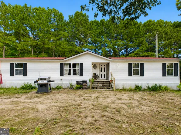 444 Nellie Ln, Trion, GA 30753