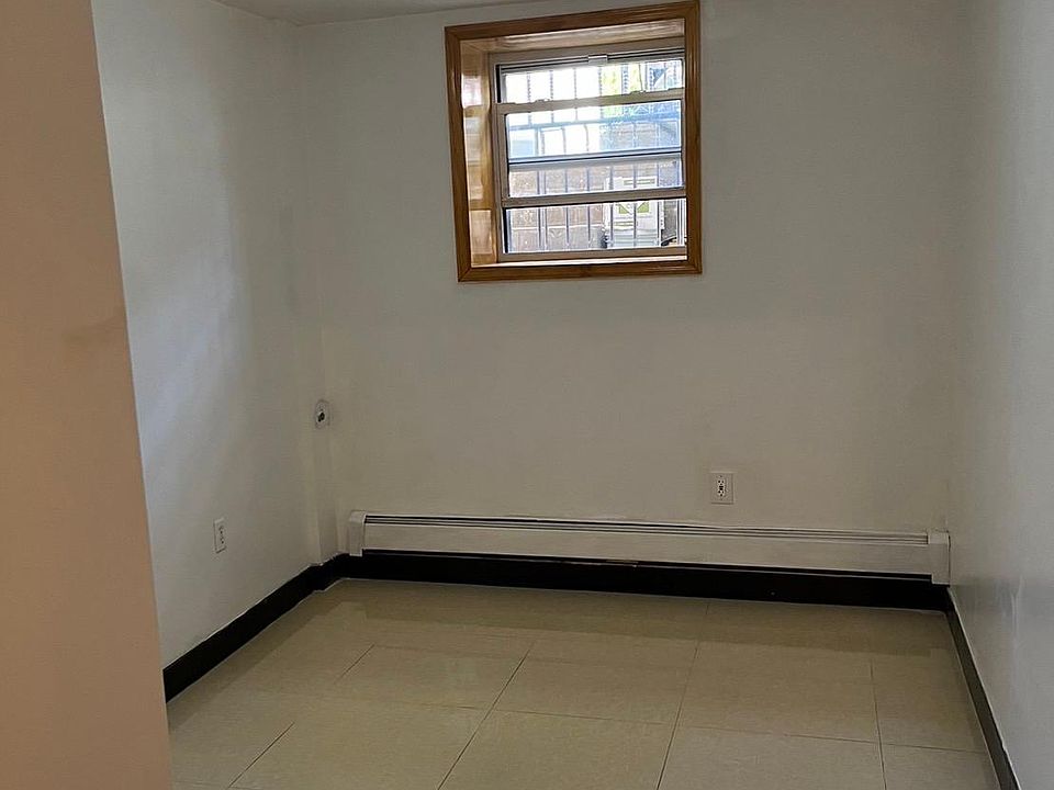 1st image of 902 42nd St #B