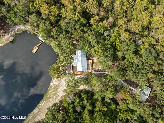 3rd image of 360 Fontanel Lake Drive