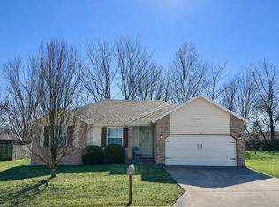 314 W Cherokee Path, Clever, MO 65631
