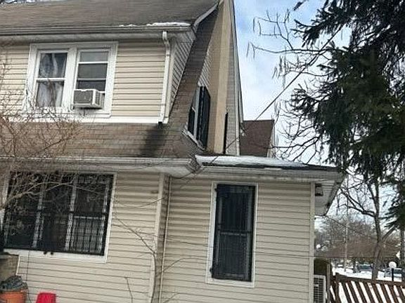 2nd image of 187-01 Sullivan Rd