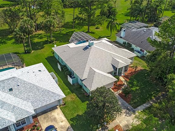 2nd image of 412 Twisting Pine Cir