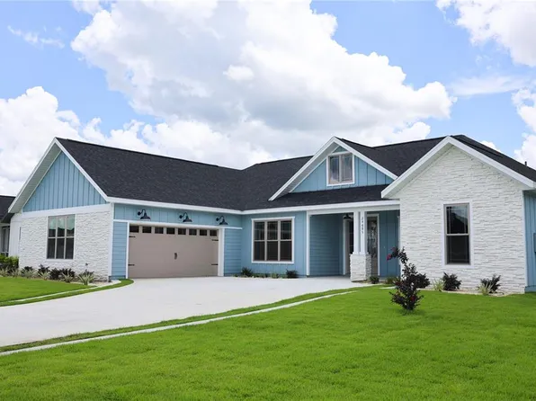 24695 SW 21st Ln, Newberry, FL 32669