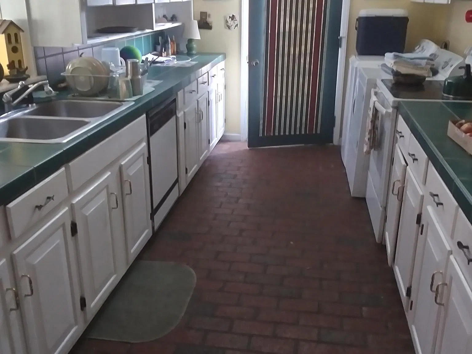 2 bed, 1250 sqft, $1,850 — Photo 3