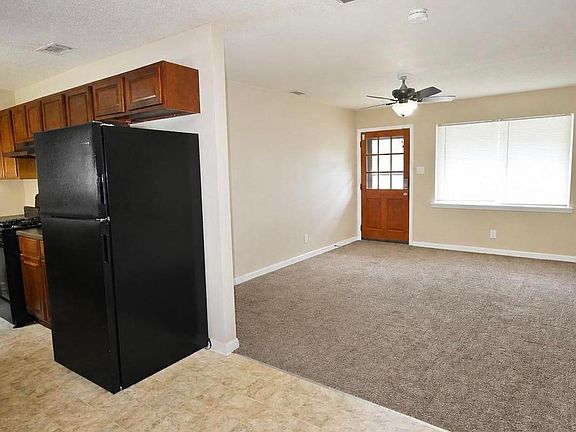 5th image of 7325 Twin Oaks Rd