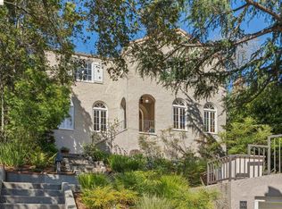 900 Rosemount Rd, Oakland, CA 94610