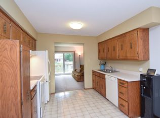 2723 9th Ln, Anoka, MN 55303