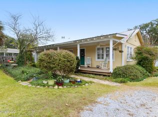 321 State St, Bay Saint Louis, MS 39520
