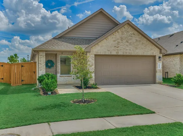 20010 Sienna Green Dr, Hockley, TX 77447