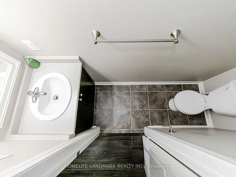 2891 Rio Ct #121 — Photo 11