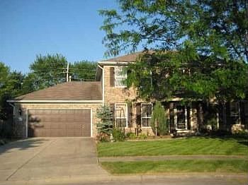 1st image of 923 Brookridge Pl