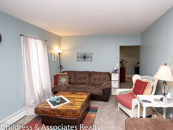 2nd image of 1715 Martin Ave SE