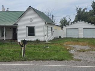402 E 2nd St S, Exline, IA 52555