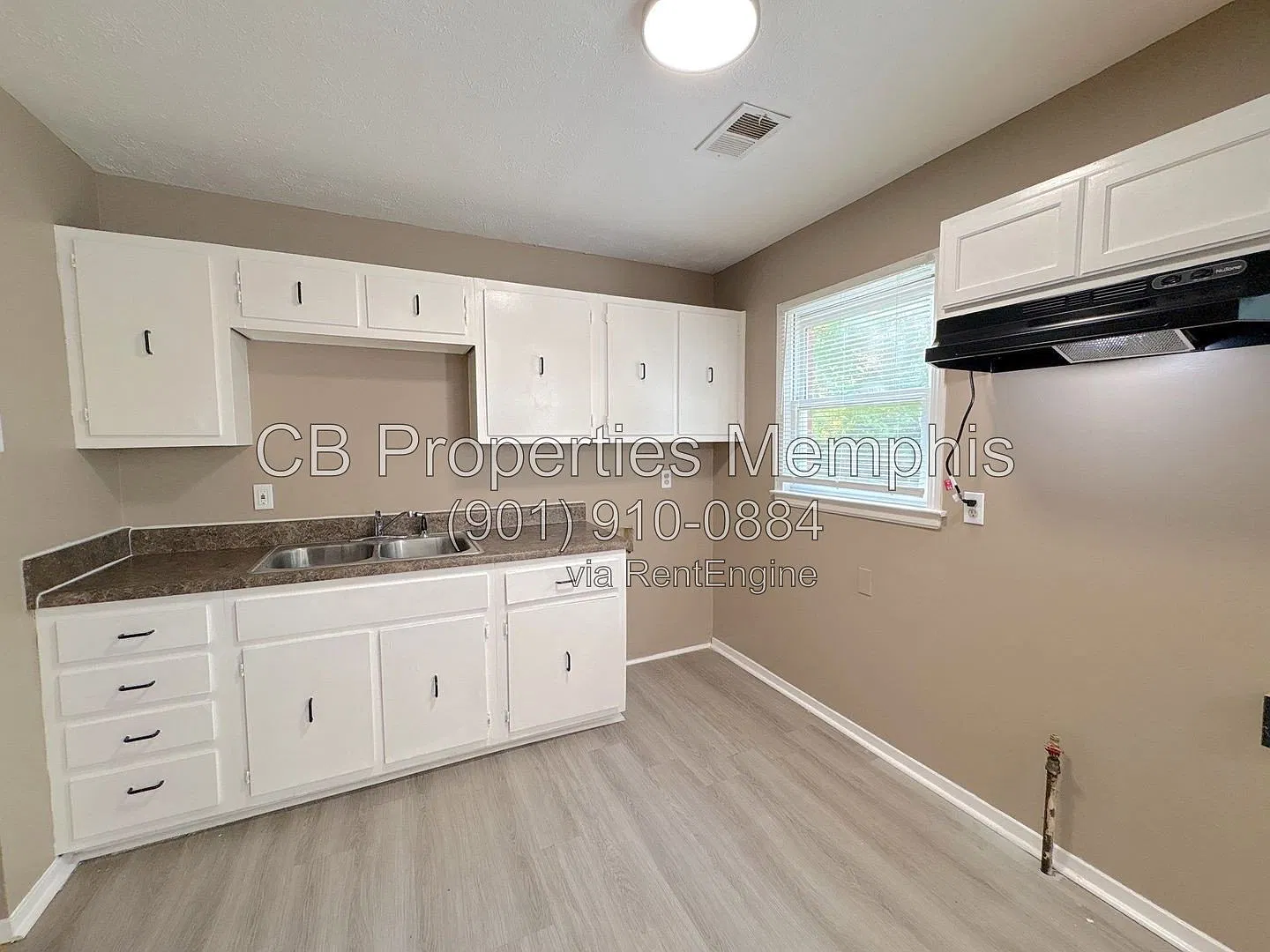 3 bed, 1.0 bath, $995 — Photo 2