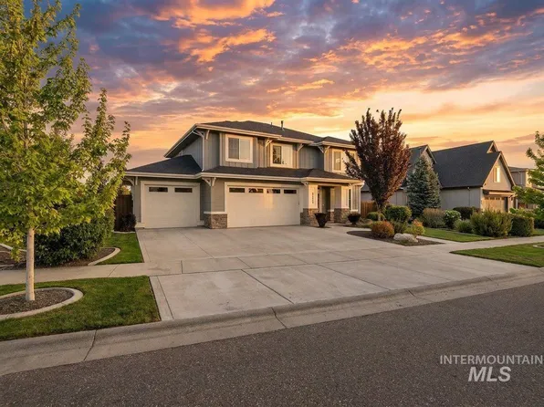 5986 N Vicenza Ave, Meridian, ID 83646
