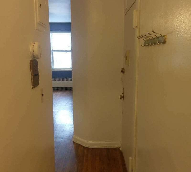 1st image of 326 W 83rd St APT 5C