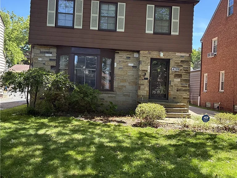 4198 Bushnell Rd — Photo 1