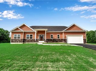 177 Broadway Rd, Darien Center, NY 14040