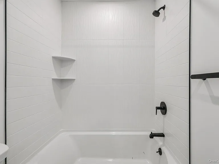 325 Manville #201 — Photo 17