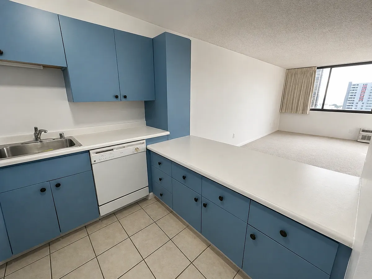 Building Photo - 55 S Kukui St #D505