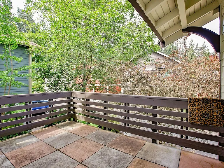 1086 Village Loop — Photo 35