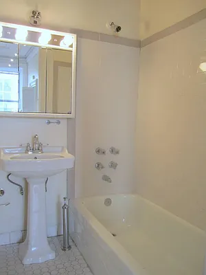 Rented by Town Residential | media 14