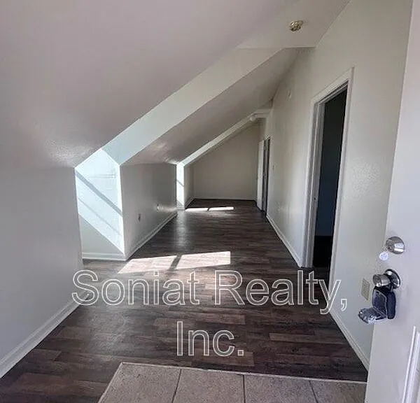 2119 N Villere St #A — Photo 4