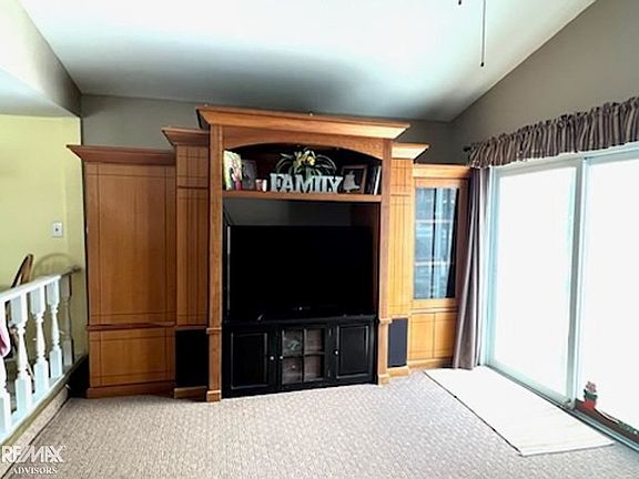 3rd image of 53954 Kirk Ct