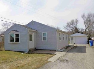 2101 Spaulding Rd, Monroe, MI 48162