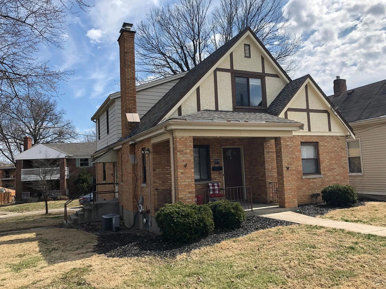 1 bed, 900 sqft, $850 — Photo 1