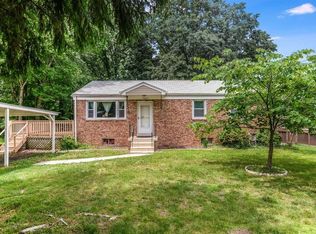 11607 Terrace Dr, Waldorf, MD 20602