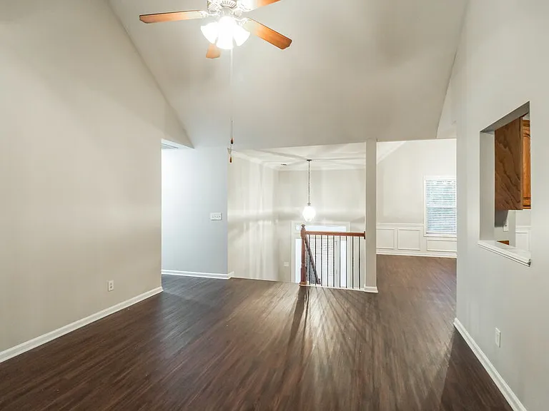 64 Hamil Ct NW — Photo 5
