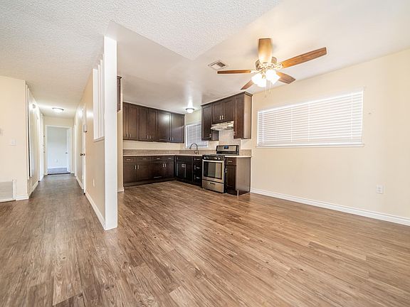 4th image of 1823 Magnolia Ave