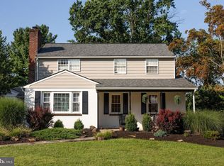 3216 W Mount Kirk Ave, Norristown, PA 19403