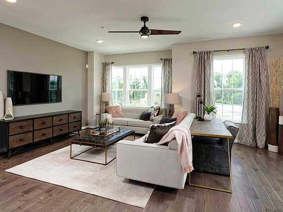 Model Representation - Gathering Room with an Open Layout
