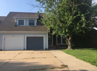 9028 E Funston St, Wichita, KS 67207