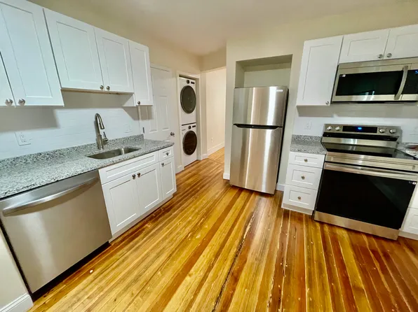 207 Princeton St, Boston, MA