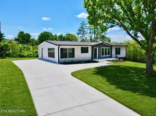 859 Straight Creek Rd, New Tazewell, TN 37825