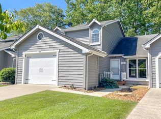 484 River Bend Dr, Crossville, TN 38555