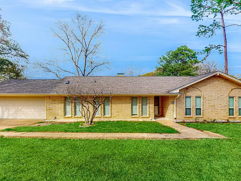 144 Sunset Dr — Photo 29