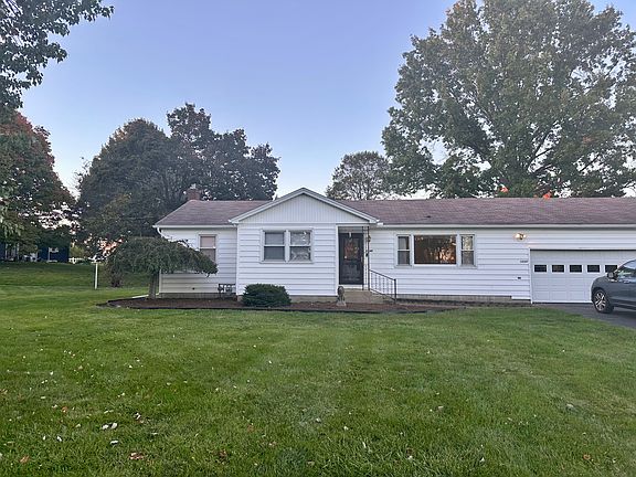 4th image of 1694 Westwood Cir