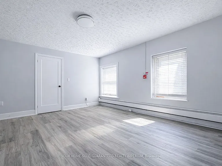 33 Ontario St #6 — Photo 6