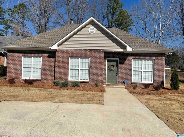 9350 Brook Forest Cir, Helena, AL 35080