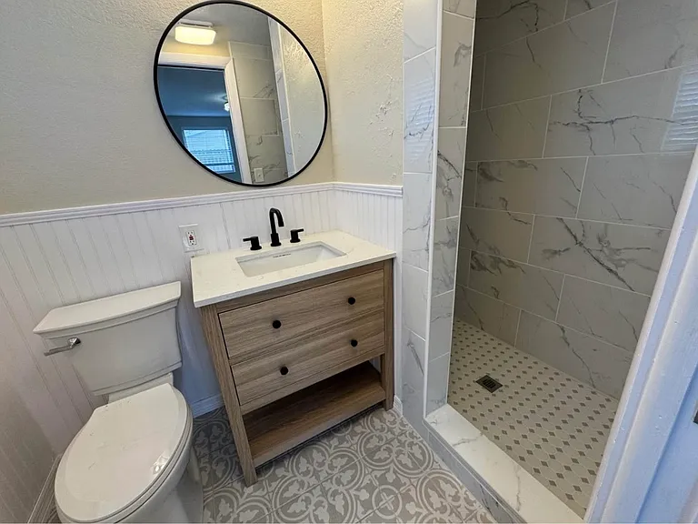 5636 Casino Dr — Photo 4