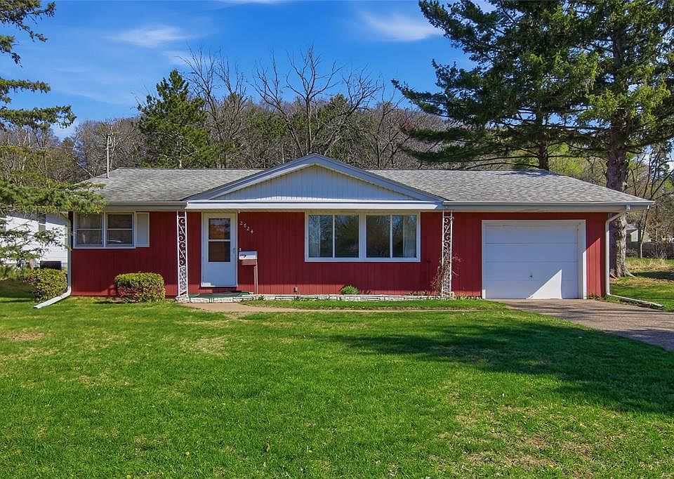 1st image of 2824 Seymour Road