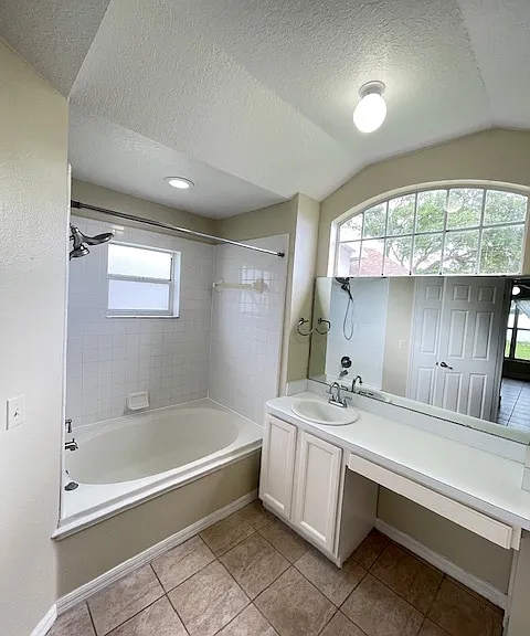 3843 Blackberry Cir — Photo 8