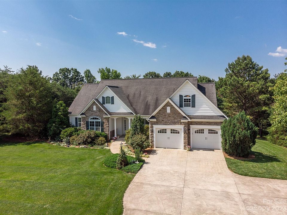 1st image of 3111 Green Acres Ln